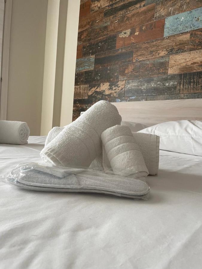 B&B New Paris & Suite 타란토 외부 사진